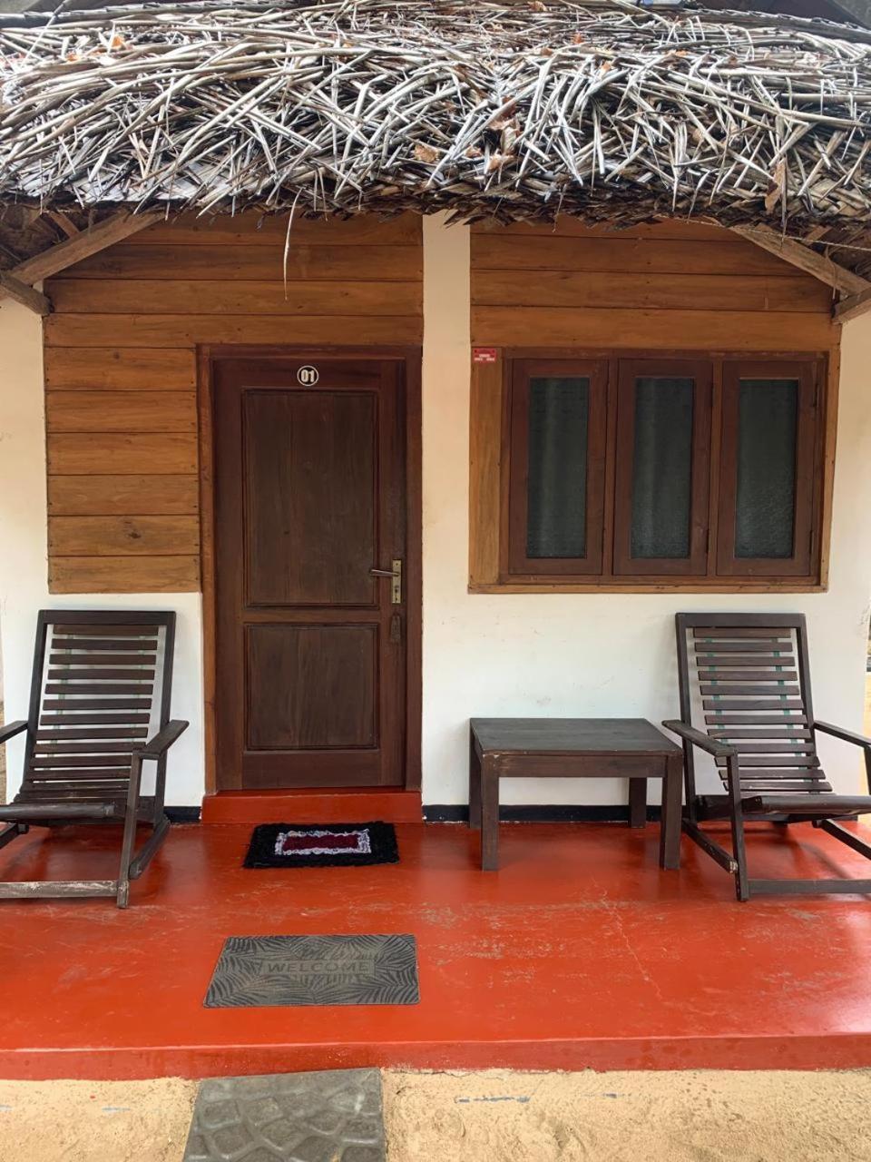 Ocean View Beach Resort - Kalpitiya Esterno foto