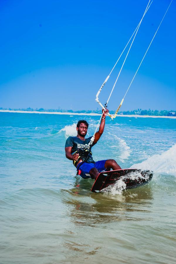 Ocean View Beach Resort - Kalpitiya Esterno foto